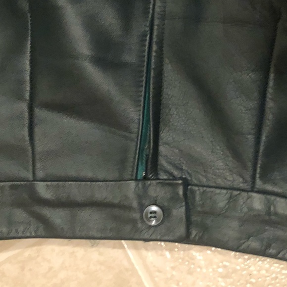 Green Aline Leather Skirt MIDI - Picture 7 of 8